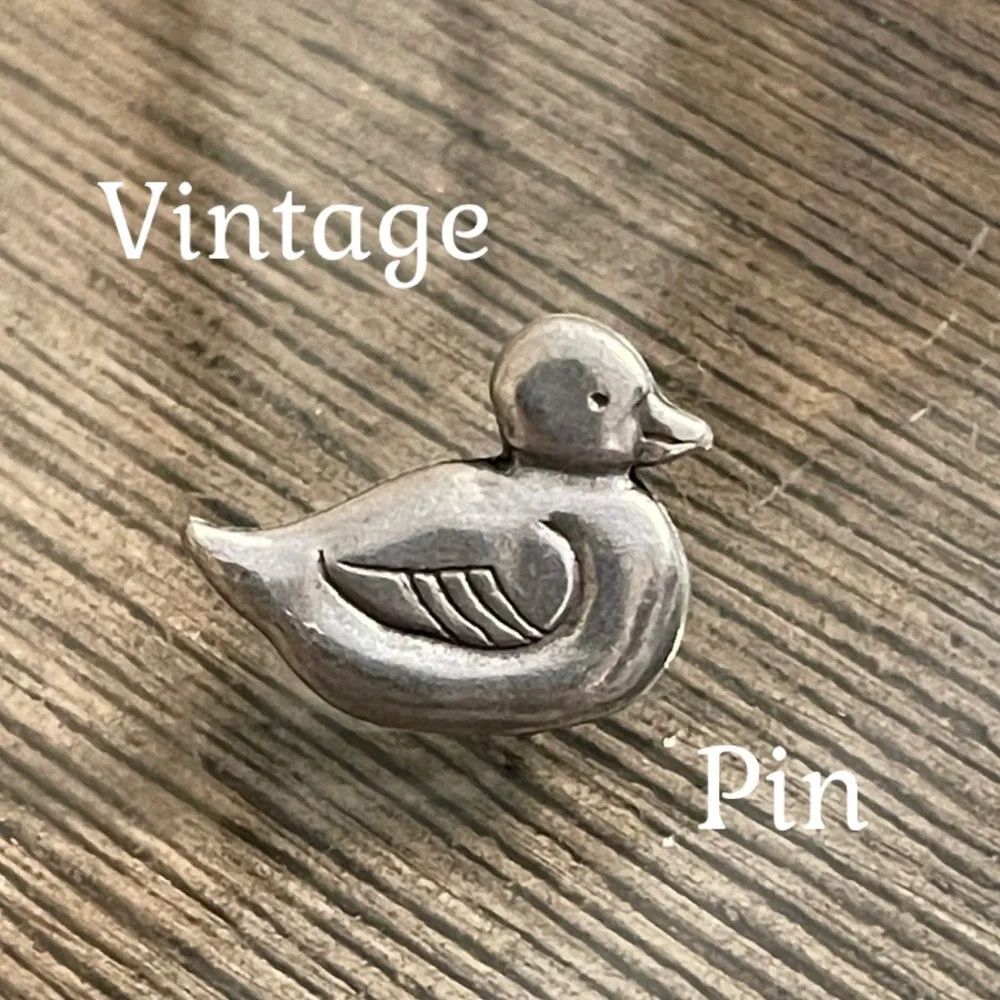 Vintage D.P. Limited Maiden Vermont Pewter Duck Pinback Pin